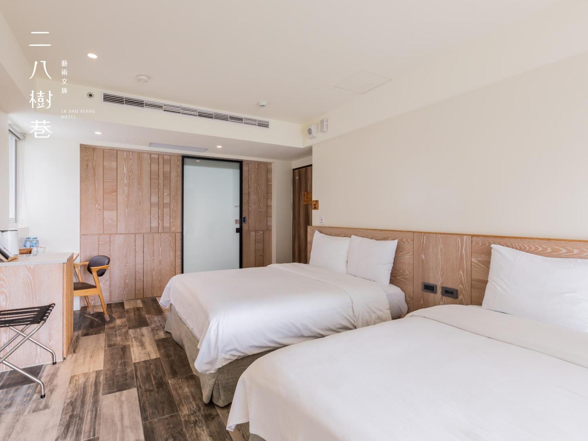 28 Shu Xiang Hotel Taichung Esterno foto