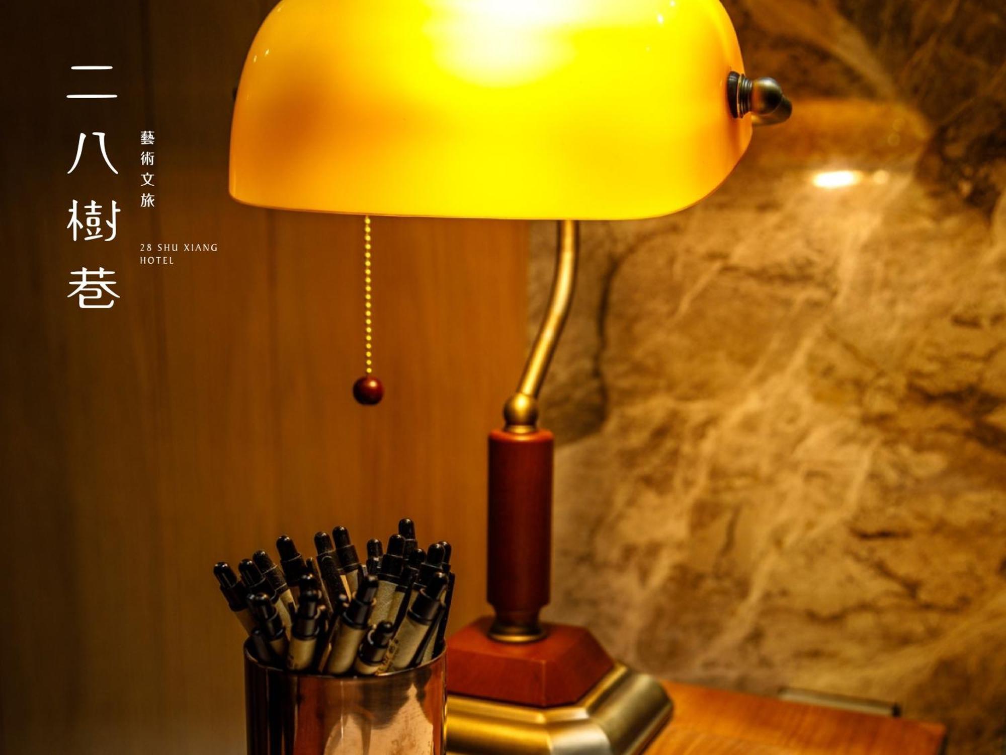 28 Shu Xiang Hotel Taichung Esterno foto